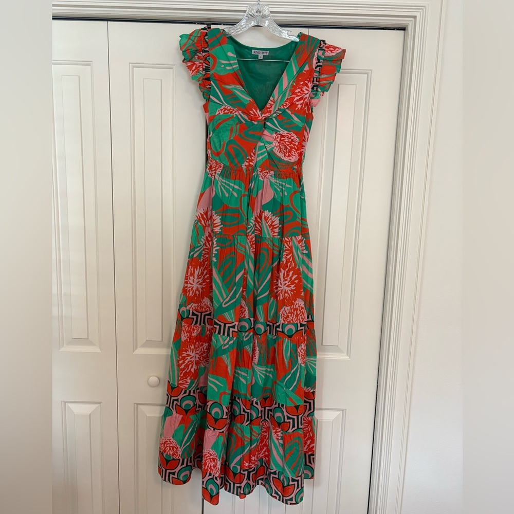 King & Pitt Maxi dress, size Small